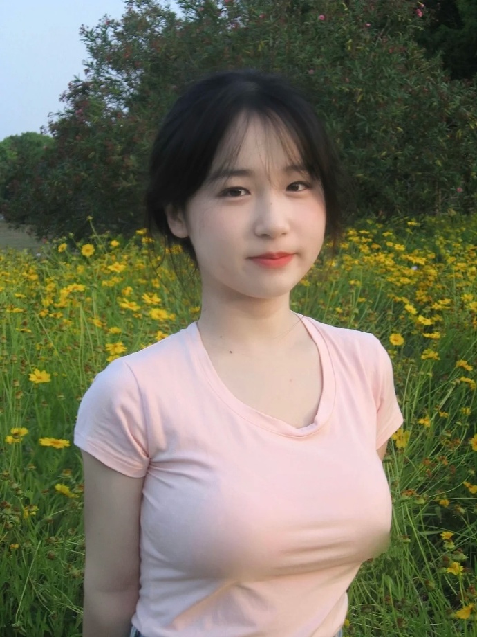语文老师的锁精脚控制了我 - 语文老师的锁精脚控制了我下载手